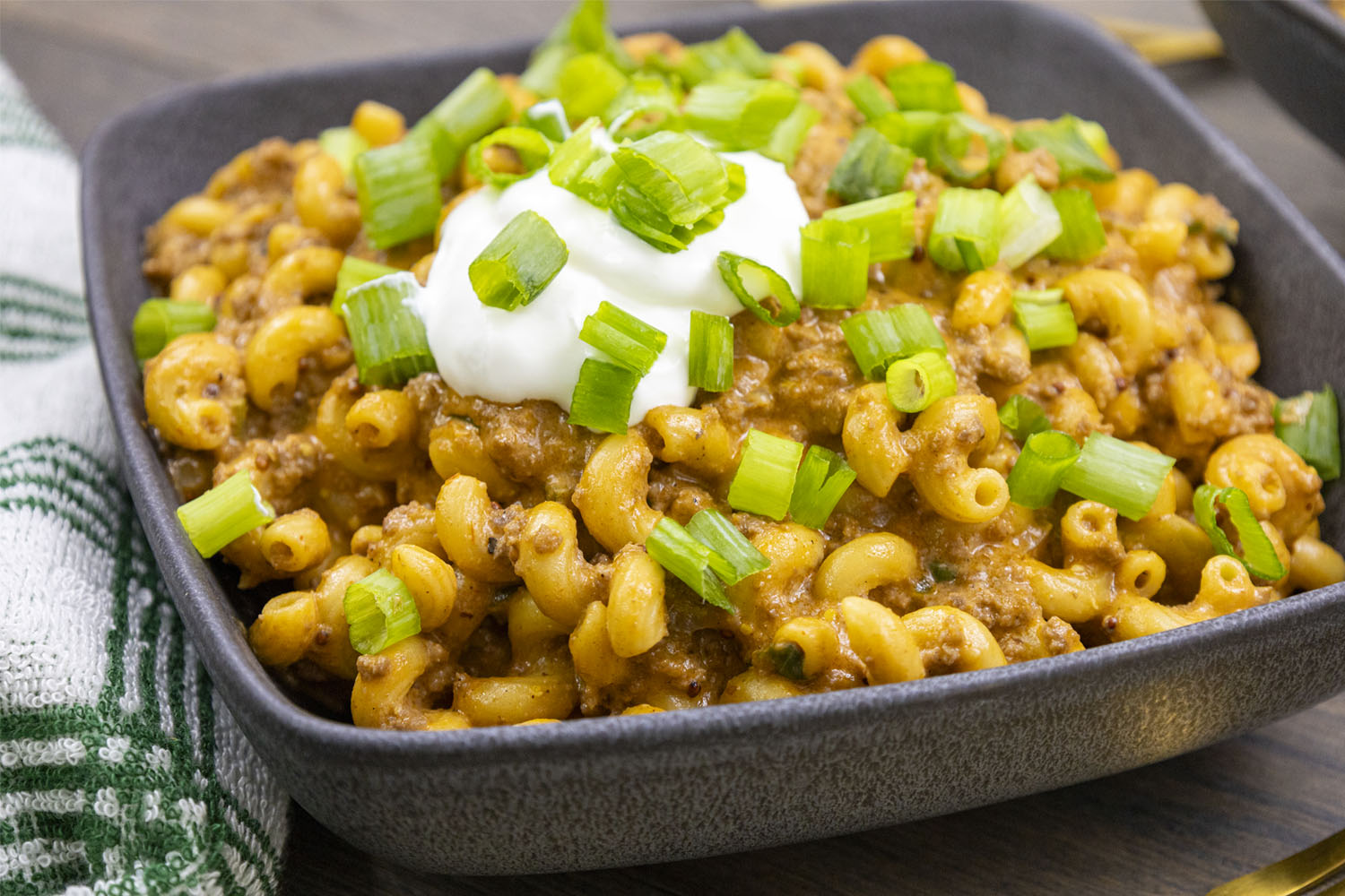 bison-mac-and-cheese-featured-image