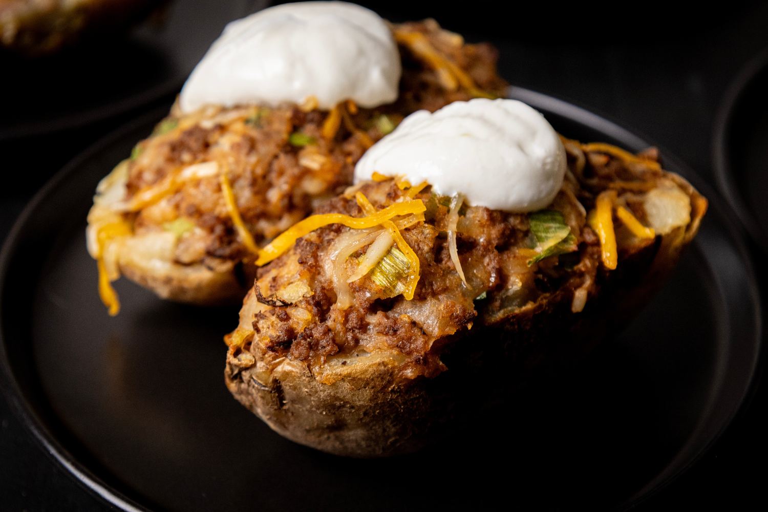 smoky-bbq-beef-baked-potato-fold smoky-bbq-beef-baked-potato-fold